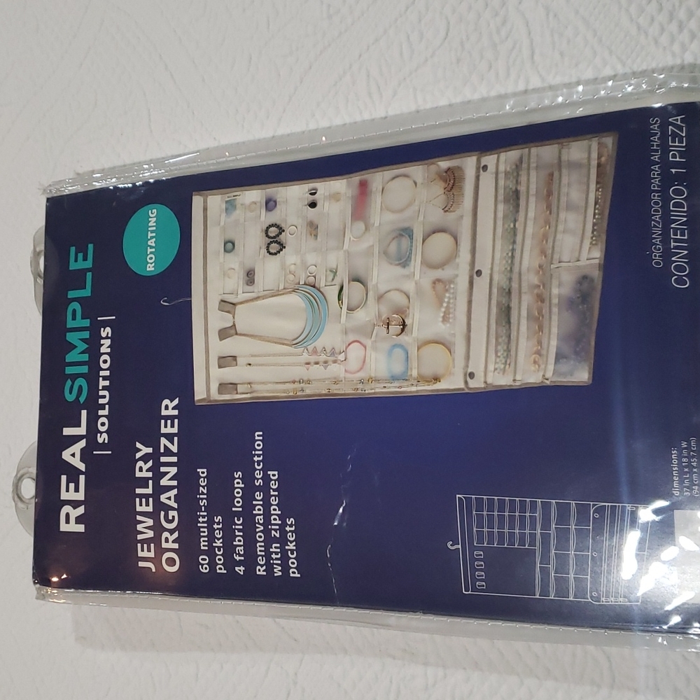 Jewelry organizer